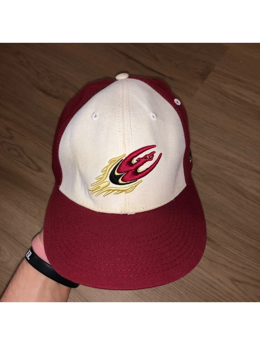 ELON UNIVERSITY PHOENIX THE GAME FITTED PRO HAT RED WHITE SIZE 7 1/2 FLEX FIT
